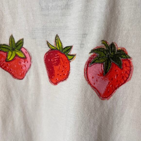 Strawberry Shortcake Top Womens Size Large Cropped Novelty 100% Cotton - Picture 14 of 16